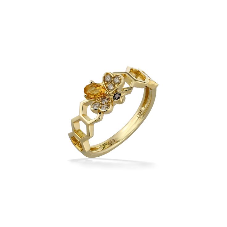 14K Honey Gold™ (Yellow Gold) Le Vian Aloha® Collection Honeybee Ring with a 0.20 Carat Cinnamon Citrine®and 0.11 Carats (total weight) of Chocolate Diamonds® and Vanilla Diamonds®. Available exclusively at Na Hoku, Hawaii's Finest Jewelers Since 1924.This ring is available in a Size 7. If you wish to order a different size, please add the item to the Shopping Bag, and note the desired size in the Customer comment field. Some sizes may require additional delivery time and may result in a higher Luxury 14k Gold Yellow Ring, Luxury Yellow 14k Gold Ring, Fine Jewelry 14k Gold Yellow Diamond Ring, 14k Gold Yellow Rings With Rose Cut Diamonds, Yellow 14k Gold Heirloom Ring, Fine Jewelry 14k Gold Yellow Rings, Fine Jewelry Yellow 14k Gold Rings, Hallmarked 14k Gold Yellow Rings, Yellow 14k Gold Hallmarked Rings