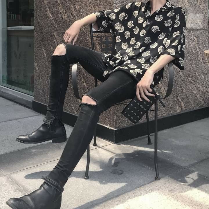 All Black Masc Outfit, Casual Punk Outfits Men, Punk Fashion Male, Punk Fashion Men, Memory Clothes, Korean Street Fashion Men, Korean Mens Fashion, Rocker Outfit, Mens Fashion Edgy