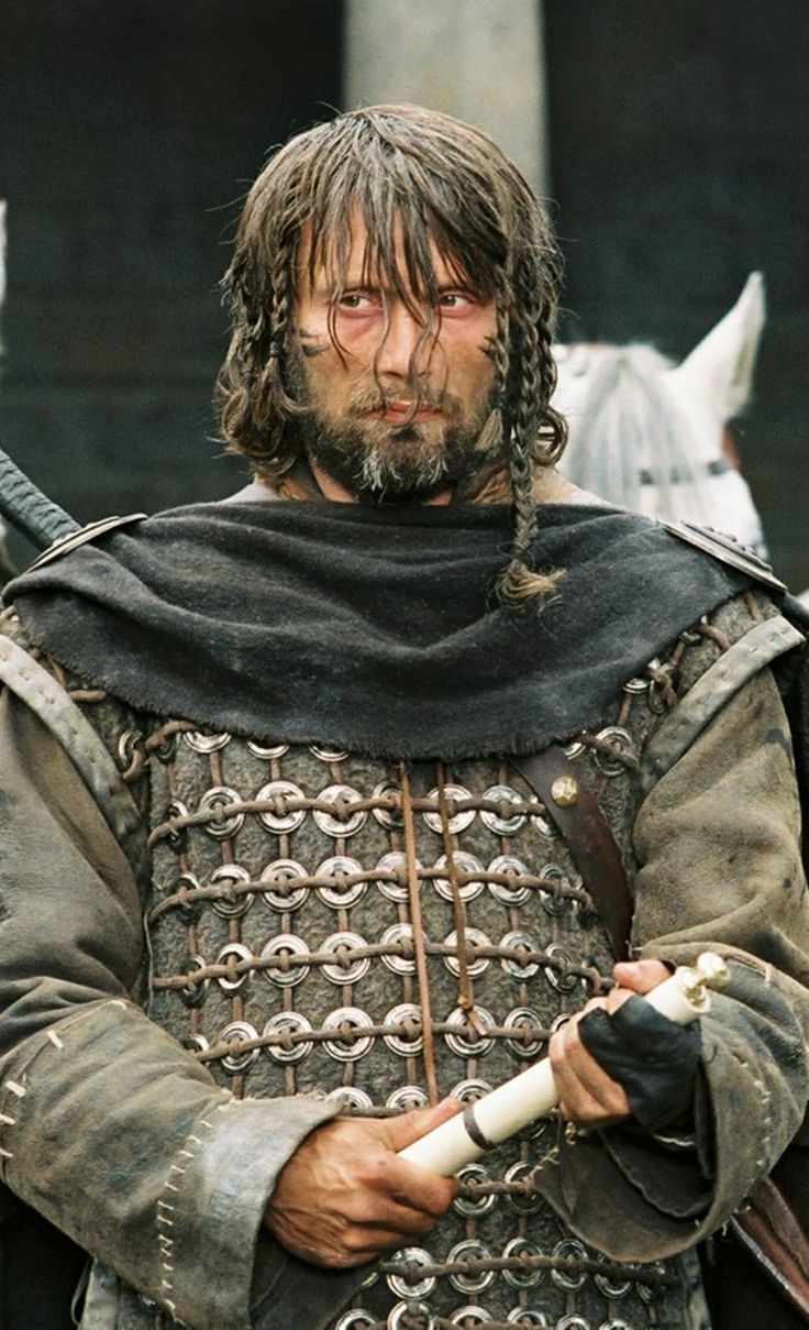 King Arthur (2004) King Arthur Tristan, Mads Mikkelsen King Arthur, Tristan King Arthur 2004, King Arthur Movie 2004, King Arthur Film, Arthur Movie, Medieval Pictures, King Arthur 2004, King Arthur Movie