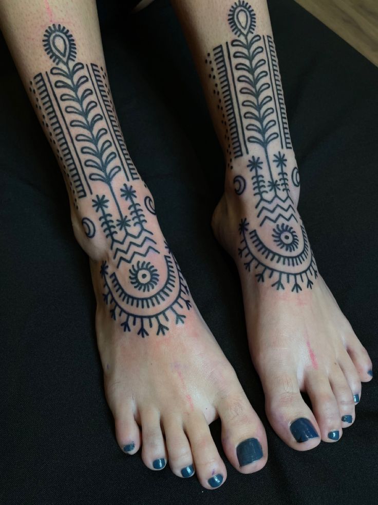 Ornamental protection tattoos  female tattoo Wrist Tatoo, Sock Tattoo, Foot Henna, Funky Tattoos, Sleeve Tattoos For Women, Foot Tattoo, Ankle Tattoo, Foot Tattoos, Tattoo Design Drawings