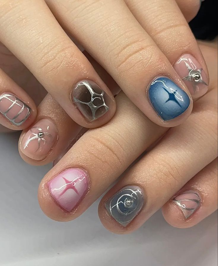 Manicure Nail Art Designs, Mens Painted Nails Designs, Short Nails Cool Design, Sheer Short Nails, Men Short Nail Designs, Short Art Nails, Artist Nails Design, Nail Art Gel Ideas, Gender Neutral Nail Ideas