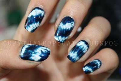 tie dye nail art... I don't normally get into nail painting, but these nails would totally match my dress for steph's wedding... might have to give it a whirl for my toes :) Nail Designs Tie Dye, Paint Tie Dye, Nail Challenge, Hippie Nails, Tie Dye Nails, Nail Goals, 4th Of July Nails, Blue Nail Designs, Exotic Nails