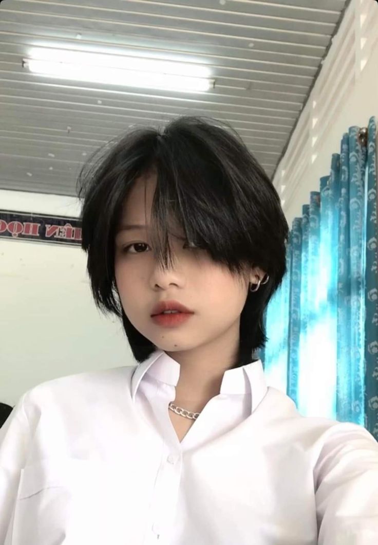 Haircut Boyish For Women, Tomboy Haircut 360 View, Korean Mullet Haircut For Women, Short Mullet Haircuts For Women, Unisex Short Haircuts, Boyish Haircuts For Women, Short Boyish Haircut, Boyish Cut For Women, Short Boyish Hairstyles For Women