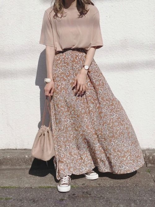 Long Skirt Fashion, 일본 패션, Cute Modest Outfits, Long Skirt Outfits, Muslim Fashion Outfits, Muslimah Fashion Outfits, Korean Girl Fashion, Ootd Hijab, Hijabi Fashion