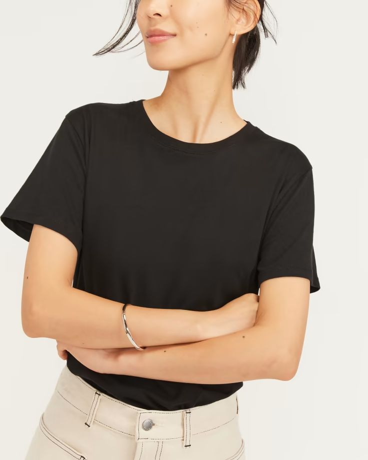 The Organic Cotton Box-Cut Tee Black – Everlane Everyday Crew Neck Cropped T-shirt, Minimalist Crew Neck T-shirt, Solid Crew Neck Cropped T-shirt For Everyday, Crew Neck Cropped T-shirt For Everyday, Solid Color Boxy Crew Neck T-shirt, Boxy Crew Neck T-shirt, Solid Color Boxy T-shirt With Crew Neck, Essential Everyday T-shirt, Simple Boxy Fit T-shirt For Everyday