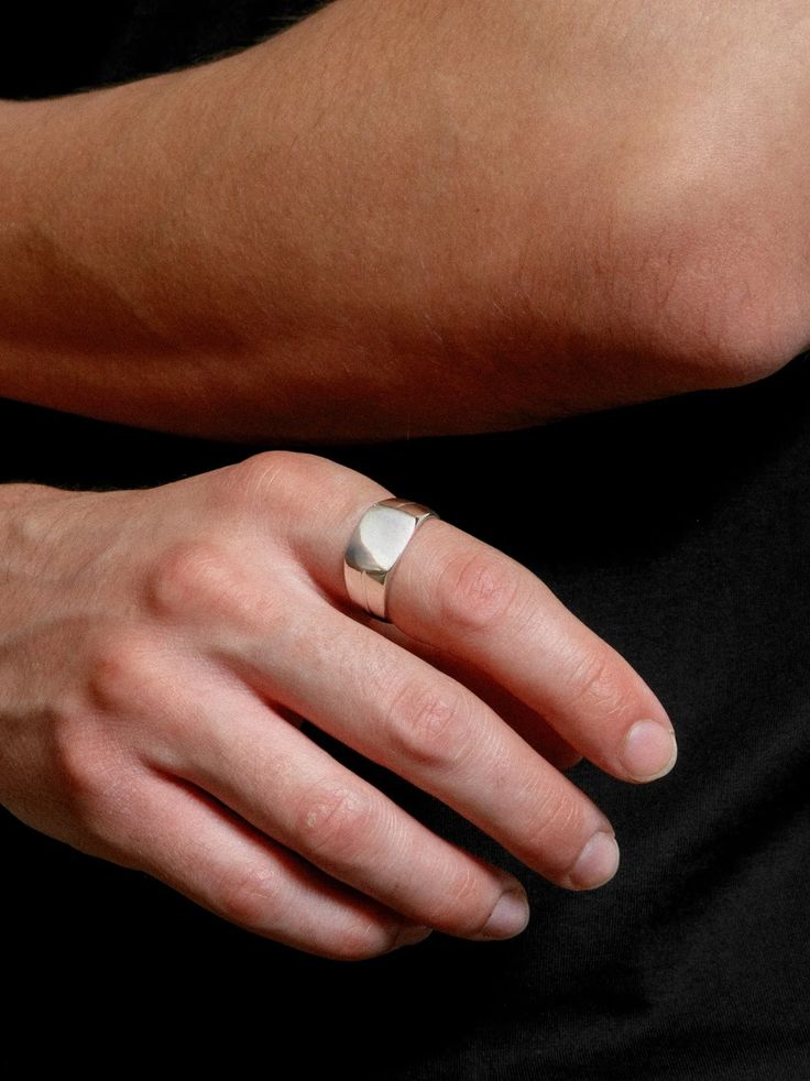 • 925 Sterling signet silver signet ring with square face and line engraving • Face measures 11mm x 15mm • Made with recycled metals • Available in sizes 5 - 12 Signet Ring Men, Square Face, Silver Signet Ring, Square Faces, Charm Rings, Recycled Metal, Ring Sterling Silver, Signet Ring, Sterling Ring