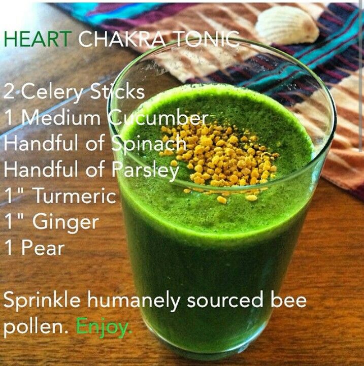 Heart Chakra Meditation, Healing Smoothie, Heart Chakra Healing, Valley Girl, Green Apples, Green Drinks, Bee Pollen, Healing Herbs, Cranberry Juice