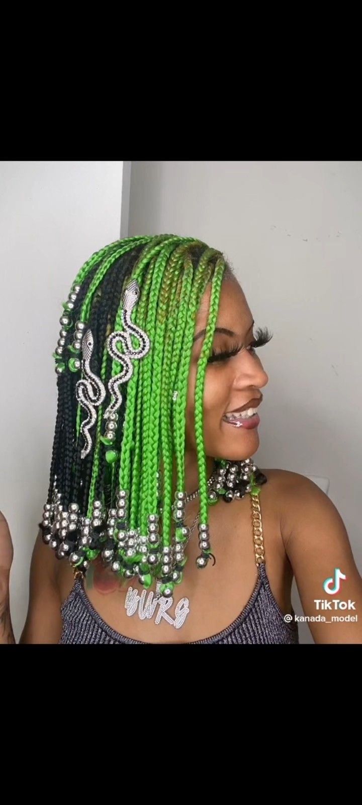 Beads Box Braids, Box Braids With Beads Hairstyles, Short Box Braids With Beads, Green Box Braids, Box Braids Beads, Braids Hairstyles Box Braids, Fulani Braids With Beads, Braids With Beads Hairstyles, Box Braids With Beads