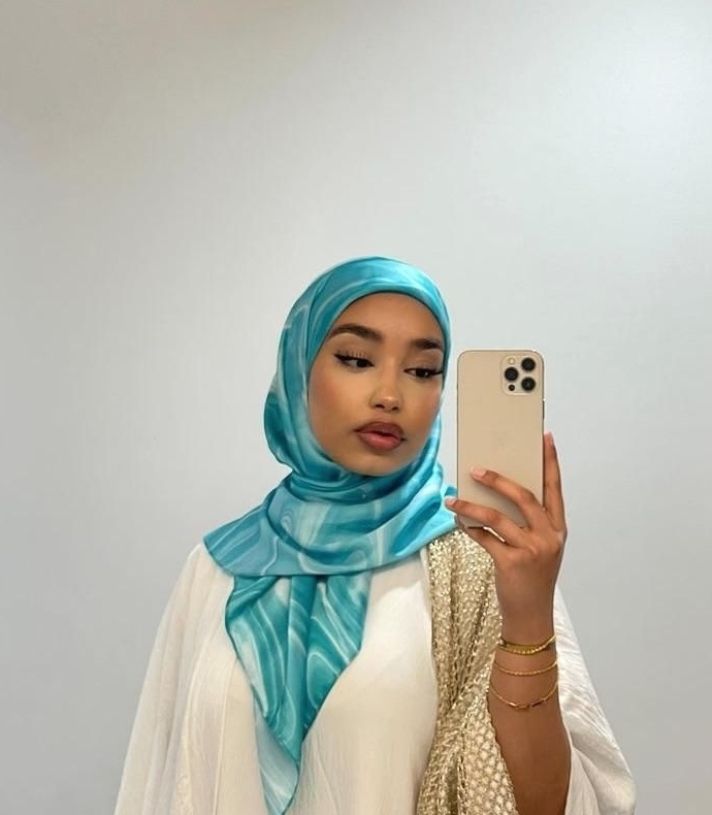 Upgrade your wardrobe with our turquoise printed scarf exclusive to Modestcollectivi.com. Featuring a silky feel satin swirl fabric, this is the pop of colour you need for your summer wardrobe. Elevate your look by styling it as a hijab, top or even a handbag accessory 90 x 90 cm 100% Polyester Satin Hand-wash cold. #hairdesign #hairstyles #hairideas Kemetic Spirituality, Masha Allah, Modern Hijab, Mode Turban, Modest Fashion Hijab, Head Scarf Styles, Hijabi Style, Hijab Styles, Muslim Fashion Hijab