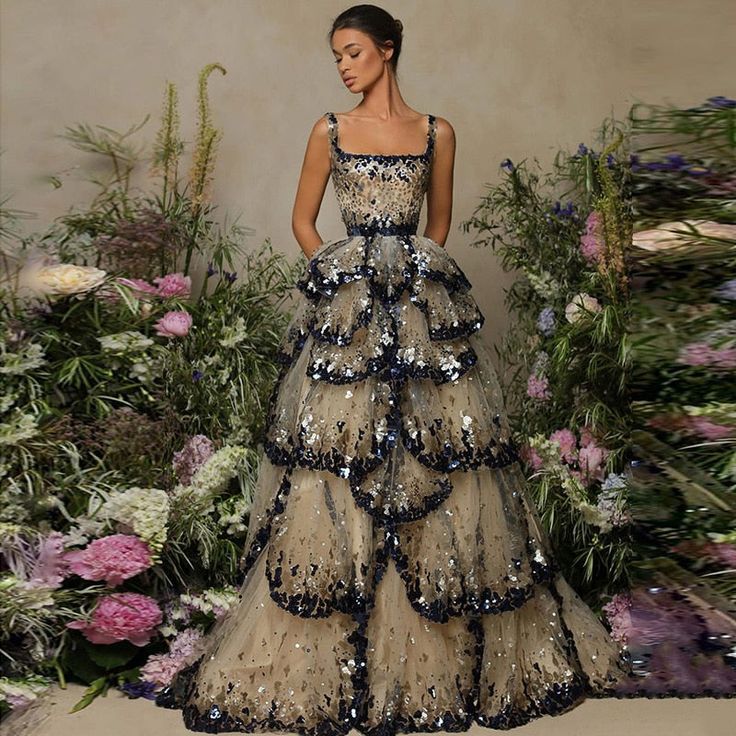 Champagne Ball Gown, Dubai Evening, Ball Gowns Evening, �فستان سهرة, Floor Length Skirt, Vestidos Vintage, Prom Party Dresses, Formal Gowns, Elegant Woman