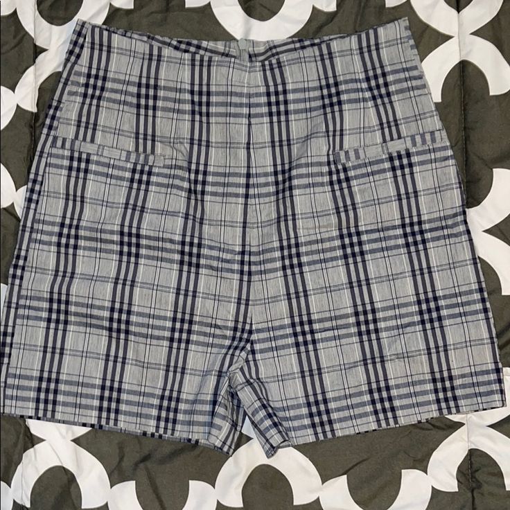 Plaid Shorts From Urban Outfitters. Never Worn. Zip Up Back.Brand Is By Corpus Gray High-waisted Bottoms With Built-in Shorts, Gray Knee-length Shorts For Summer, Urban Outfitters Shorts With Built-in Shorts, Gray Short Leg Bottoms For Spring, Casual Gray Bottoms With Short Inseam, Gray Short Bottoms For Spring, Spring Gray Short Leg Bottoms, Gray Short-leg Bottoms For Spring, Gray Short Pants For Spring