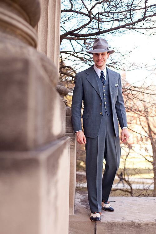 1940s Mens Fashion, Vintage Suit Men, Vintage Suit, English Fashion, Mens Attire, Mens Fashion Classic, Vintage Mens Fashion, Vintage Suits, Mens Fashion Classy