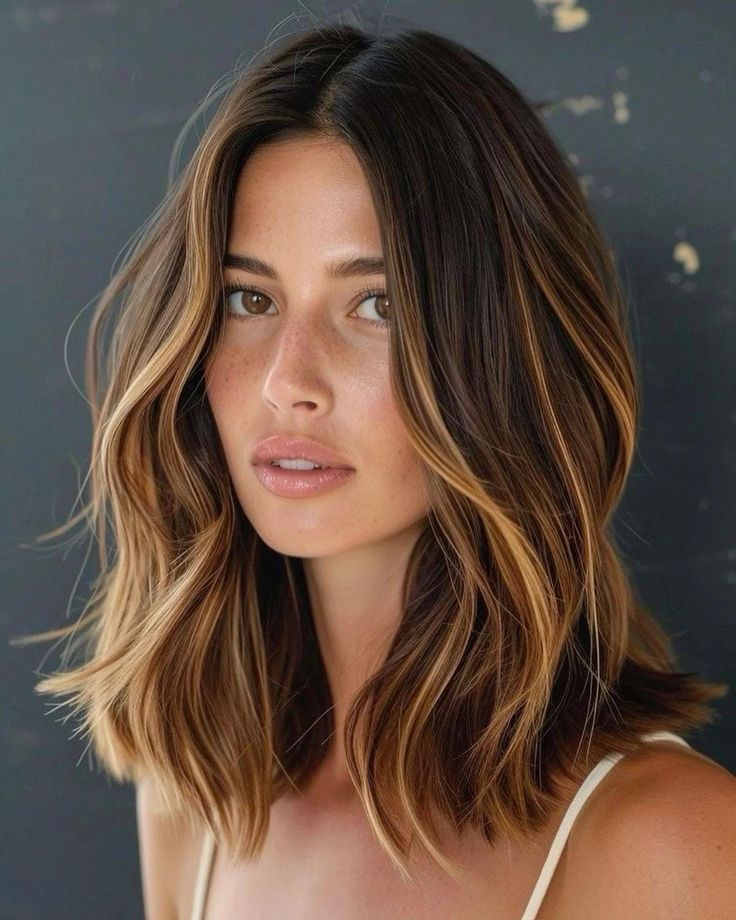 #Hairstyles #HairstylesForMediumLengthHair #HairstylesForThinHair #HairstylesForShortHair #HairstylesForLongHair #HairstylesForMen #HairstylesForSchool #HairstylesForBlackWomen #HairstylesForCurlyHair #HairstylesWithBangs #HairstylesBraids #HairstylesAesthetic #HairstylesAnime #HairstylesArt #HairstylesAccordingToNeckline #HairstylesAsian #HairstylesAccordingToFaceShape Rambut Brunette, Brunette Hair With Highlights, Balayage Brunette, Summer Hair Color, Hair Color Trends, Brunette Hair, Brunette Hair Color, Balayage Hair, Hair Day