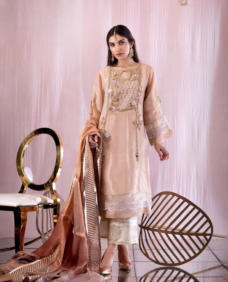 Suites Designs, Rose Gold Shirt, Tissue Dupatta, Farah Talib Aziz, Hanging Tassels, Pakistani Traditional, Red Bridal Dress, Pakistani Formal Dresses, Shirt Sewing