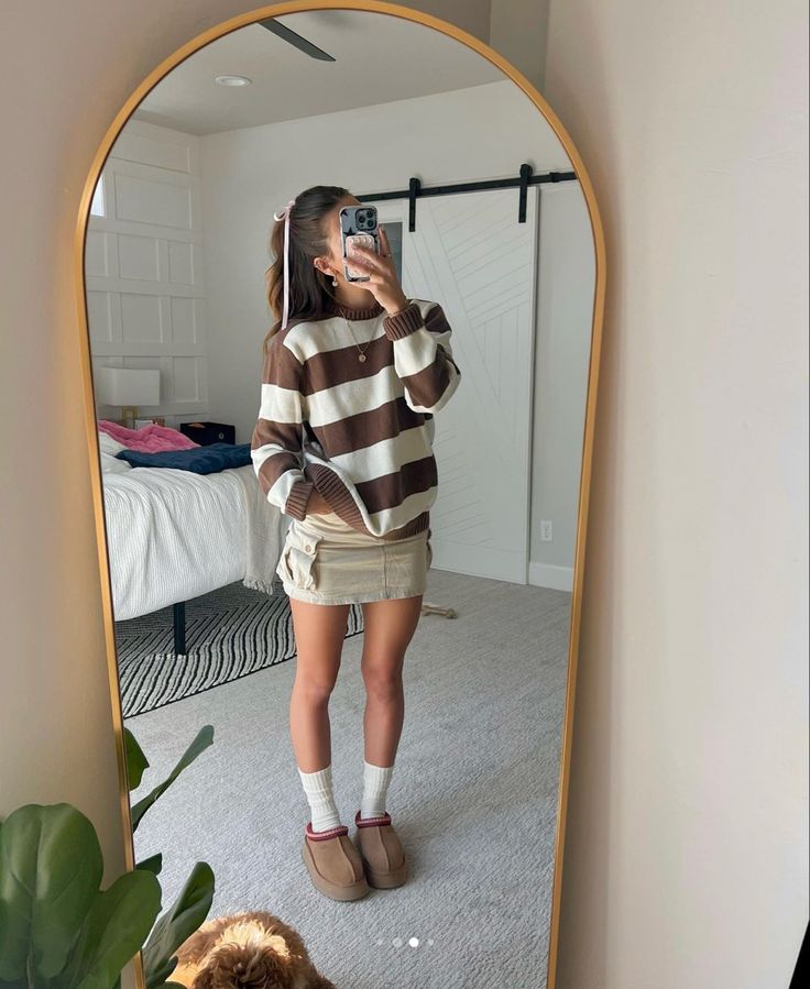 Cute Dainty Outfits, Pretty Style Outfit, Cute Christmas Outfits Aesthetic, Autumn Fits, Cold Outfits, Sweater Outfit, Cute Preppy Outfits, Cute Fit, Fall Fits