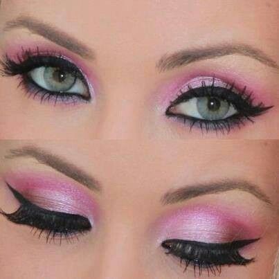 Pink cat eyes Pink Eye Makeup, Makeup Tutorial Eyeshadow, Smink Inspiration, Pink Eyeshadow, Pink Makeup, Pink Eyes, Makati, Eye Make, Love Makeup