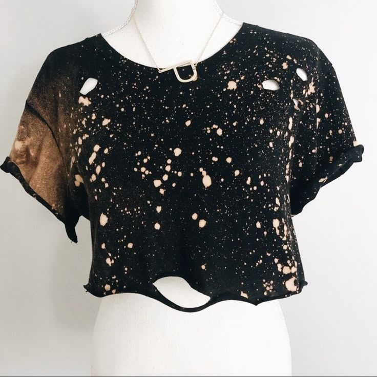 This Awesome Bleached Distressed Crop Top Is A Must Have. Each Piece Is Hand Distressed And Made To Order Just For You. I Have Been Making Custom Pieces For Years And Partnered With Coachella Entertainers And Have Made Custom Pieces For People To Wear To Concerts, Festivals And Much More Highlights: -Boxy Fit -Distressed -Bleach Spots -Unique, No Two Pieces Are Exactly Alike -Soft Fabric -Raw Hems Available Up To Size 5x Distressed Concert Tee, Punk Shirt Diy, Distressing Shirts, Bleach Dye Patterns, Bleach Black Shirt Diy, Cut Shirt Designs Diy, Diy Distressed Shirt, Bleach Dye Techniques, Grunge Diy Clothes