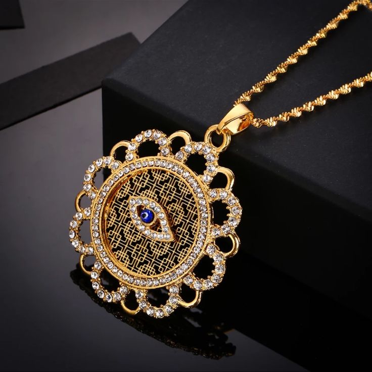 Luxury Crystal Coin Necklace Turks Women/Men Gold Color Turkey Wedding Jewelry Turkish Coin Lucky Allah Pendant Never Faded Allah Pendant, Eye Of Horus Necklace, Pyramid Necklace, Closet Luxury, Turkey Wedding, Turkish Jewelry, Accessories Luxury, Coin Necklace, Jewelry Gold