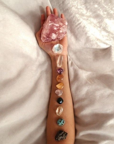 ✨🌟 Crystals bring such positive vibes! 🌈 #CrystalLove Crystals Jewelry Aesthetic, Spiritual Crystals Aesthetic, Spiritual Jewelry Aesthetic, Cristals Aesthetic, Crystal Vibes Aesthetic, Crystal Collection Aesthetic, Crystals Aesthetic Witch, Spiritual Girl Aesthetic, Cristal Aesthetic