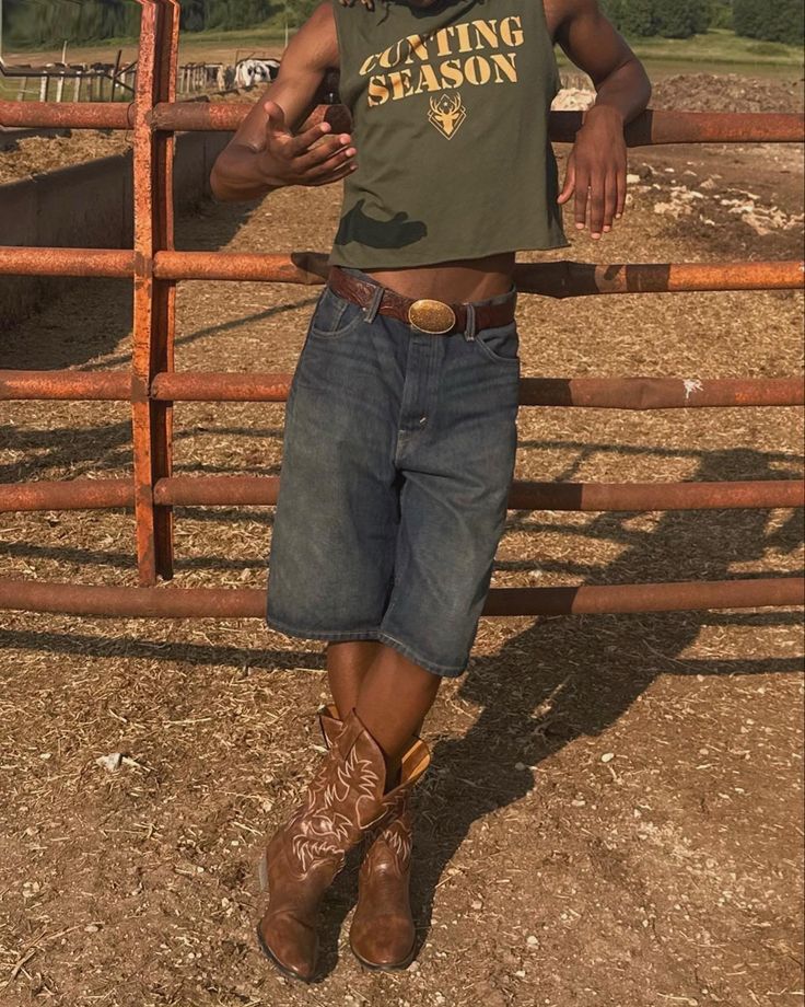 Cowboy Boots With Jorts Men, Country Outfit For Men, Cow Boy Boots Outfit Men, Cowboy Mens Outfit, Camp Outfits Men, Man Cowboy Outfit, Men Boot Outfit, Camp Fashion Aesthetic Men, Stampede Outfit Men