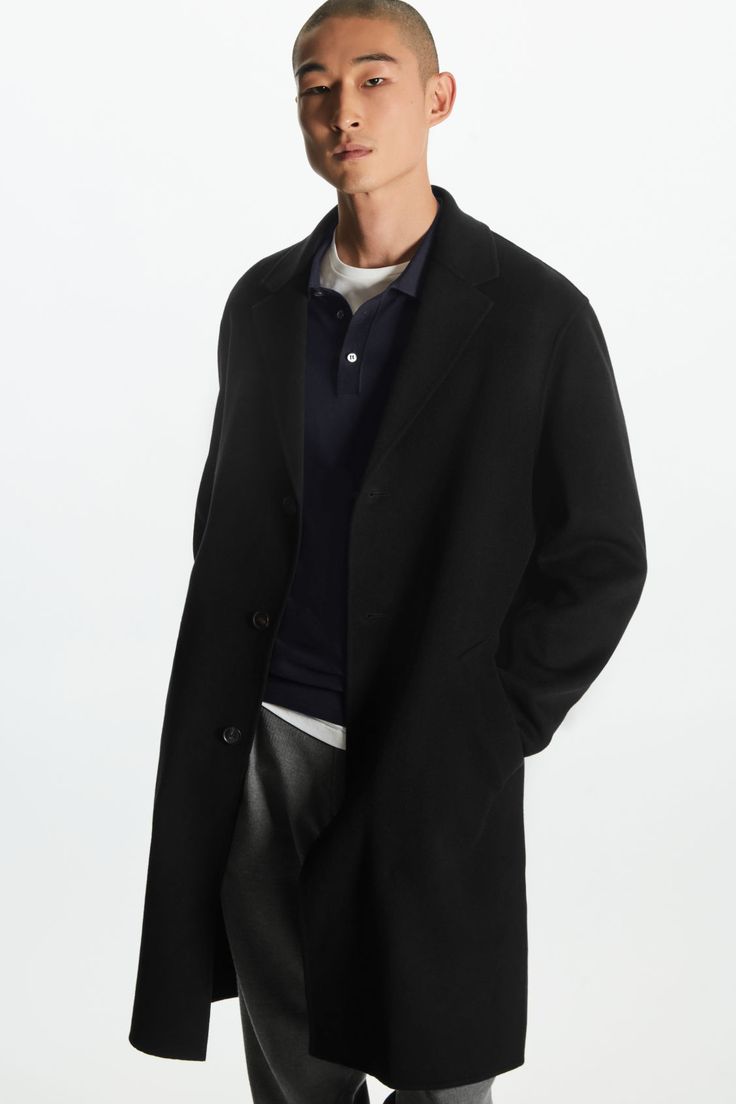 Designed for a relaxed fit, this double-faced coat is crafted from a responsibly sourced wool blend. It's tailored with notch lapels, slanted welt pockets and a single vent for ease of movement, and has a neat three-button closure.- Internal hanger loop- Certified according to the Responsible Wool Standard, to protect the welfare of the sheep and their environment60% RWS Wool, 40% TENCEL™ Lyocell / Dry clean onlyBack length of size EU 48 is 104cm Solid Color Wool Coat With Concealed Placket, Solid Wool Long Coat With Concealed Placket, Timeless Black Outerwear With Welt Pockets, Cashmere Wool Coat For Business In Fall, Business Cashmere Wool Coat For Fall, Black Wool Coat With Lapel Collar For Business, Classic Black Wool Coat With Concealed Placket, Sleek Wool Outerwear With Concealed Placket, Modern Black Wool Coat For Formal Occasions