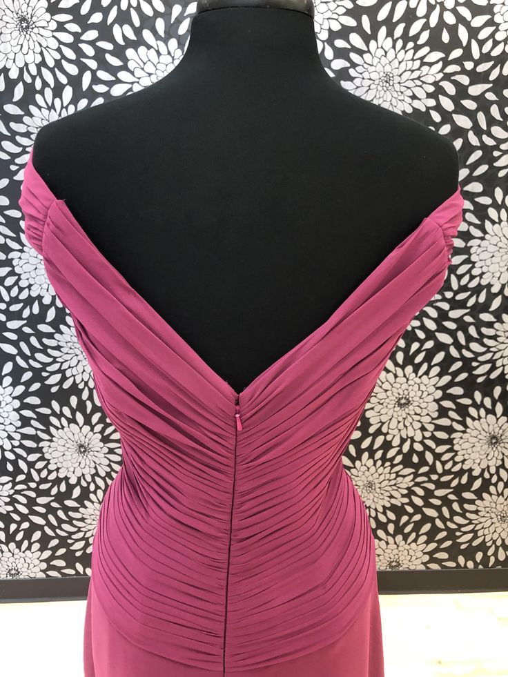 This beautiful dress could be perfect for a mother of the bride of groom! This dress is a size 10. The measurements are: bust-39, waist-31, hips-43. Please see our Sizing Section for questions on how to measure. This gown is a sample and may show signs of shop-wear. For a full list of what shop-wear may include please click here and see question number 2. How To Measure, Number 2, Beautiful Dress, A Mother, Scarlet, Mother Of The Bride, Be Perfect, Beautiful Dresses, The Bride