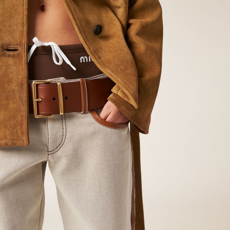 Find MIU MIU Canvas Pants on Editorialist. Straight fit Unlined Zipper fly with button Embroidered logo on the back Five-pocket style Back patch pockets Embroidered logo Cognac Pants, Miu Miu Pants, Canvas Pants, Biker Boots, Feminine Design, Contrast Trim, Cognac, Miu Miu, New Collection