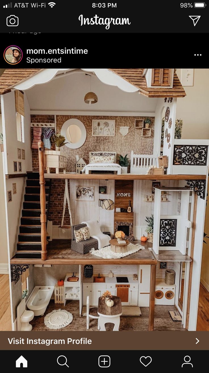 a doll house is shown on the instagram page