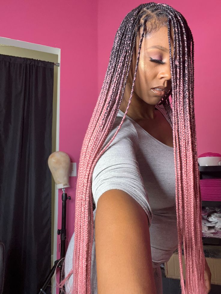 Knotless Box Braids Pink, Pastel Knotless Braids, Pink Ombre Knotless Braids, Pink Ombré Braids, Pink Knotless Braids, Pink Braids, Brown Hair With Pink Highlights, Pink Box Braids, Ombre Braid