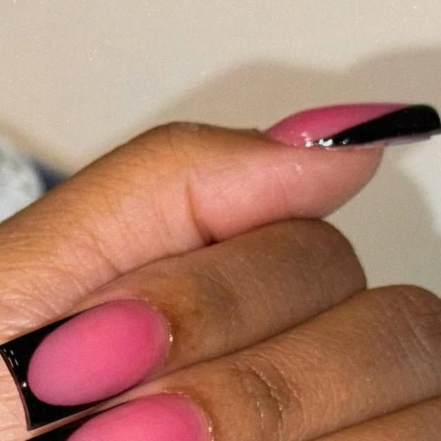 ATLANTA NAIL ARTIST👩🏾‍🎨💅🏾✨ on Instagram: "🍓💖💅🏾 #atlnails #atlnailsalon #atlnailtech #atlantanailtech #atlantanailstylist #atlnailartist #atlantanailartist #atlnailclasses #atlantanailclasses #atlnailstylist" Artist On Instagram, Nail Artist, Nail Tech, Nail Salon, Atlanta, Nails, On Instagram, Instagram