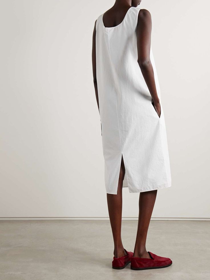 THE ROW Janah cotton midi dress | NET-A-PORTER Chic Cotton Knee-length Shirt Dress, Fitted Midi Dress With Side Slits For Casual Wear, Cotton Summer Dresses For Daywear, Summer Cotton Daywear Dresses, Cotton Shirt Dress For Day Out, Knee-length Cotton Summer Dress, Spring Cotton Knee-length Shirt Dress, Chic Cotton Maxi Dress For Daywear, Chic Cotton Midi Length Dress