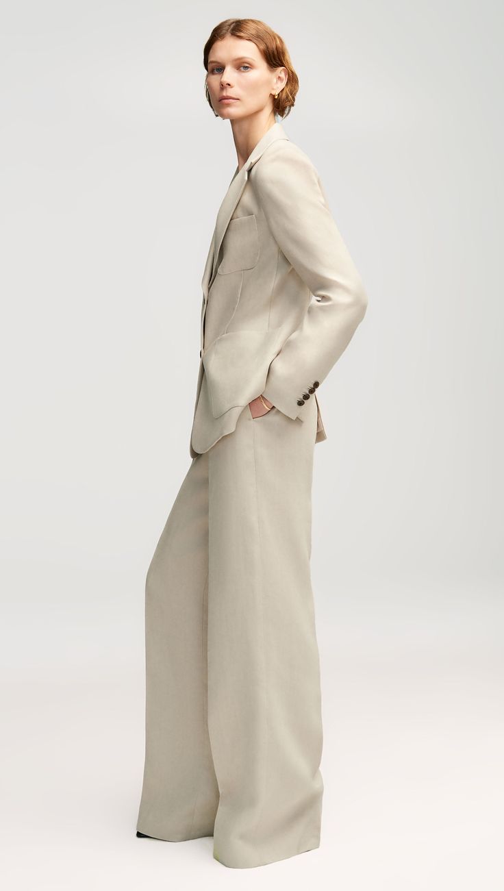 Our Weekend Blazer is made from linen. This quintessential outerwear piece features multiple pockets both at the exterior and interior, in addition to a classic fit and a two-button closure. Elaine Welteroth, Denim Vests, Linen Shop, In Addition, New Career, Short Jumpsuit, Dress Suits, Linen Women, Blazer Dress