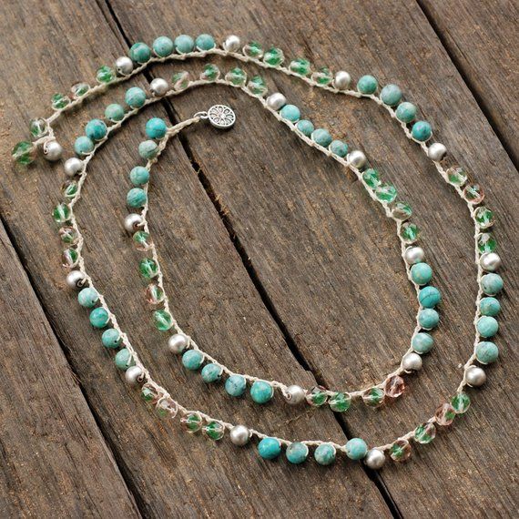 Run in the sun, let your spirit soar, celebrate the natural world. Layer and wrap this long strand of boho gemstone beads. Be one with the positive energies associated with natural stones of the earth. 8mm, hand-strung, loop closure.  RG Aventurine, vintage rose-green art glass and silver beads. Beach Necklace Boho, Knotted Jewelry, Crochet Necklaces, Crochet Beaded Necklace, Necklace Macrame, Crochet Jewellery, Yoga Mala, Beach Necklace, Necklace Layered