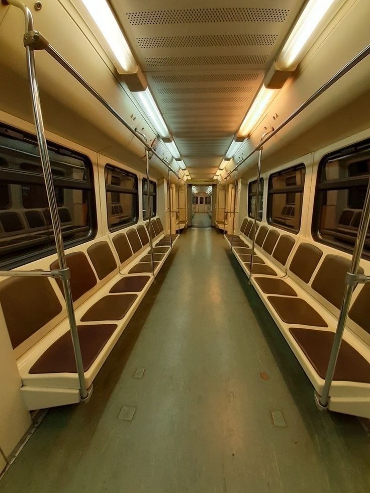 an empty train car with no people in it