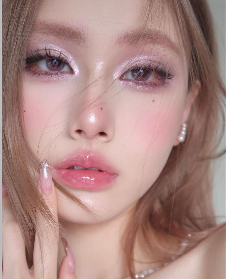 Makeup Layout, Cheonan, Asian Makeup Looks, Chinese Makeup, Doll Eye Makeup, Summer Makeup Looks, Purple Makeup, Ethereal Makeup, Stunning Makeup