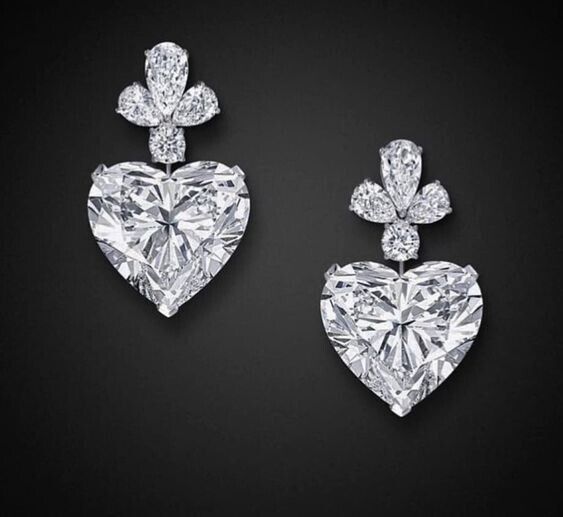 Elegant Heart-shaped Brilliant Cut Earrings, Elegant Heart Cut Diamond Earrings For Valentine's Day, Valentine's Day Elegant Heart Cut Diamond Earrings, Luxury Heart-shaped Brilliant Cut Earrings, Elegant Diamond White Heart Earrings For Formal Occasions, Luxury Heart-shaped Diamond Earrings For Wedding, Elegant Heart-shaped Diamond Earrings, Elegant White Heart Earrings With Brilliant Cut, Elegant Heart Pendant Earrings For Formal Occasions