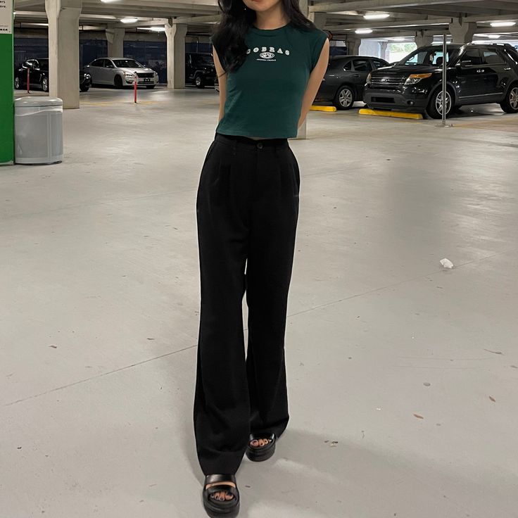 Casual Outfits With Slides, Wedge Platform Sandals Outfit, Outfits With Sandals Aesthetic, Aesthetic Outfits With Sandals, Black Slacks Outfit Aesthetic, How To Style Platform Sandals Outfit, Doc Marten Sandals Outfit Aesthetic, Platform Wedge Outfit, Blaire Slides Outfit