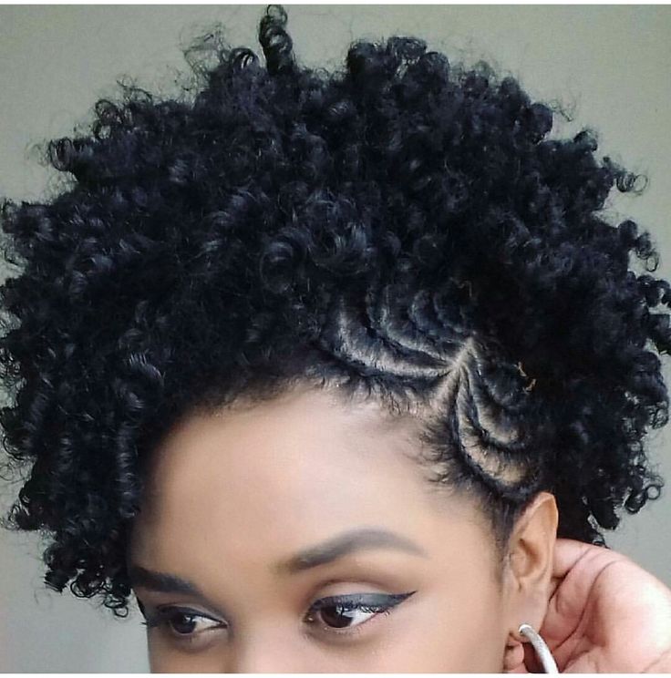 Natural Hairstyles For Black Women Two Strand Twist, Twist Updo Natural Hair, Cute Short Natural Hairstyles, Cornrows Updo, Cabello Afro Natural, Easy Hairstyles Quick, Afrikaanse Mode, Natural Hair Twists, Pelo Afro