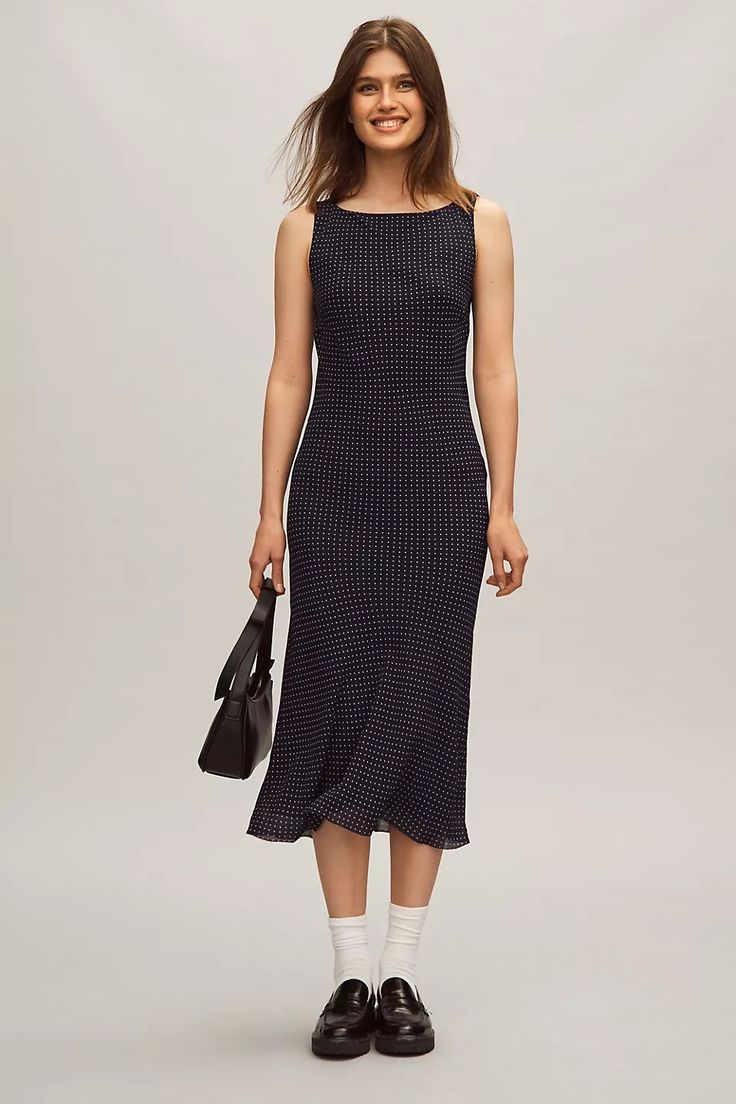 Reformation Topanga Midi Dress | Anthropologie Romantic Outfit Fall, Classic Silhouette Fashion, Fall Midi Dress Outfit, Summer Midi Dress Outfit, Casual Midi Dress Outfit, Reformation Outfits, Black Dress Outfit Ideas, Midi Work Dress, Work Dresses Casual