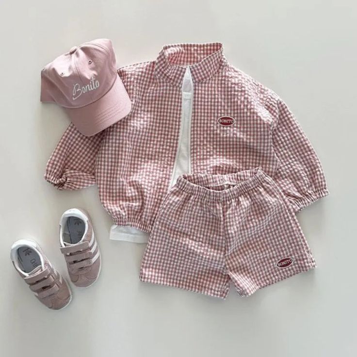 Casual Cotton Gingham Sets, Casual Gingham Cotton Sets, Gingham Cotton Long Sleeve Sets, Gingham Cotton Sets With Long Sleeves, Gingham Cotton Set With Long Sleeves, Long Sleeve Gingham Cotton Set, Summer Playwear Sets With Pockets, Casual Plaid Sets For Summer, Casual Plaid Summer Sets