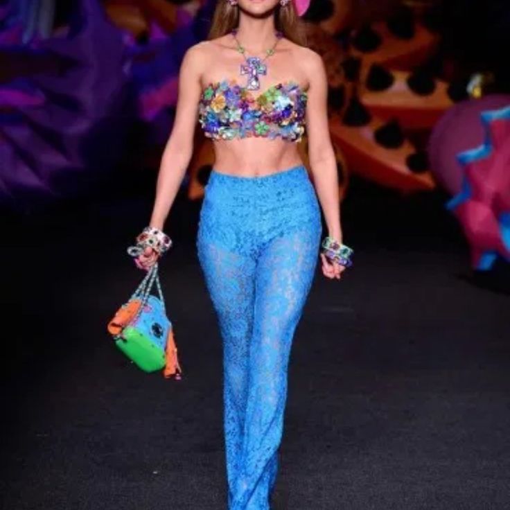 Moschino Pants Blue Color Size:6 New Never Worn. Moschino Women Outfit, Moschino 2023 Spring Summer, Moschino 2022, Moschino Shirt, Moschino Jeans, Pants Blue, Pants Color, Lace Tops, Boot Cut