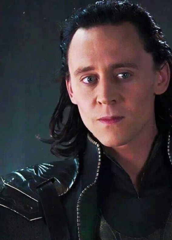 loki in the avengers movie is looking into the camera