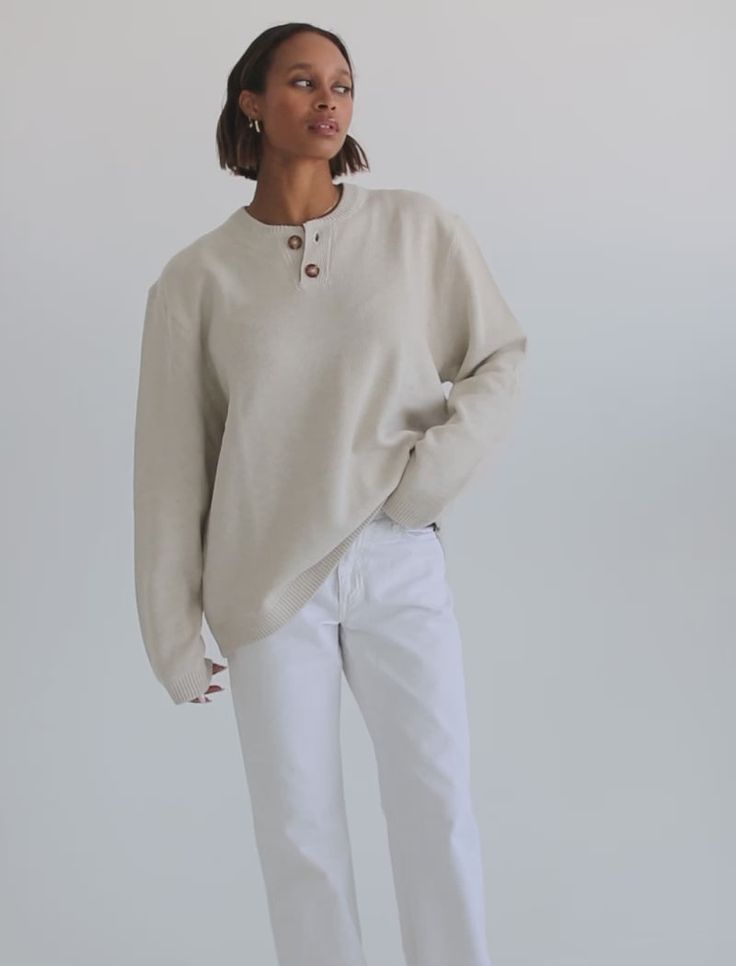 An instant classic. Featuring a boxy fit and made with a lightweight cotton blend, this sweater will effortlessly take you from season to season. Oversized Fine Knit Sweater For Everyday, Effortless Relaxed Fit Sweater For Everyday, Relaxed Everyday Sweater, Cozy Sweater With Relaxed Fit For Everyday, Casual Neutral Sweater For Layering, Neutral Winter Tops For Everyday Wear, Neutral Everyday Winter Tops, Cozy Relaxed Fit Sweater For Casual Gatherings, Cozy Textured Knit Tops For Everyday