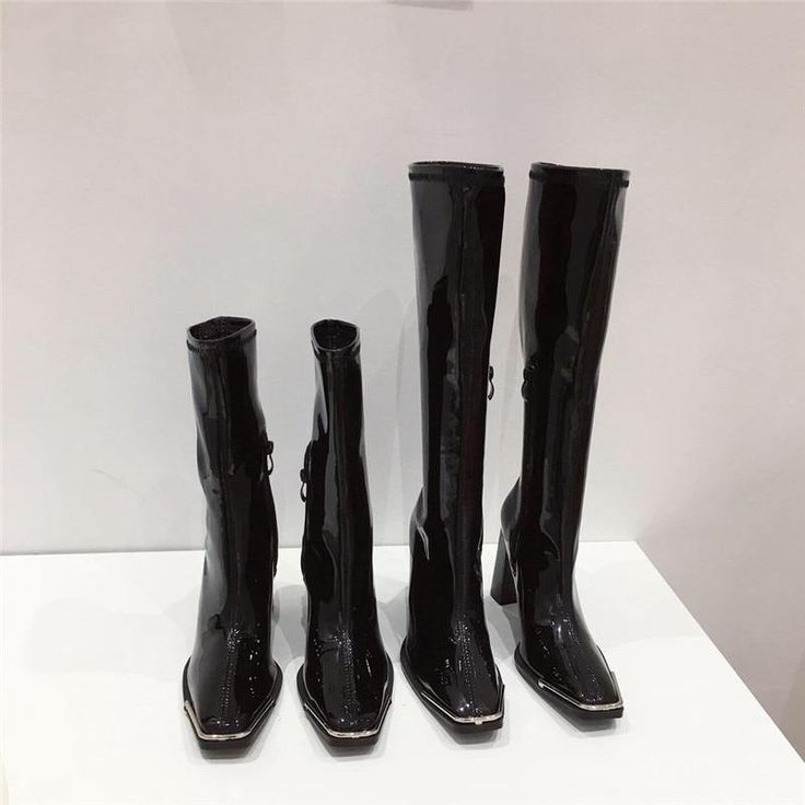 Botas Mujer: high heelsBottes Femme: Boots For womenHeel Height: Super High (8cm-up)Boot Type: Motorcycle bootsClosure Type: ZIPToe Shape: Square ToeBoot Height: Knee-HighLining Material: MeshPlatform Height: 0-3cmUpper Material: PUModel Number: V2Item Type: BootsHeel Type: Square heelFit: Fits true to size, take your normal sizeWith Platforms: YesInsole Material: HempShaft Material: PU Square Boots, Boot Collection, Boot Types, Front Row, Riding Boots, Style Icons, Black Boots, Knee High, The Row