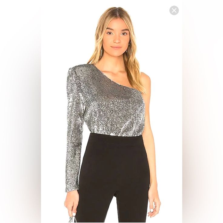 This Fun Silver Sequin One-Shoulder Top Is Perfect For New Year’ Eve Or Any Holiday Dinner Party! It Sparkles So Brightly And Only Reason I Am Selling Is Because I Needed A Size Smaller. Never Worn, Tags Still Attached Trendy Fitted One-shoulder Top For Party, Summer Party One Shoulder Long Sleeve Top, Summer Party Long Sleeve One Shoulder Top, Glamorous Fitted One Shoulder Top For Night Out, Fall Party One Shoulder Off-shoulder Top, Glamorous Off-shoulder Tops For Party Season, Fitted One Shoulder Top For Fall Evening, Glamorous Fitted Off-shoulder Tops, One-shoulder Top For Spring Cocktail