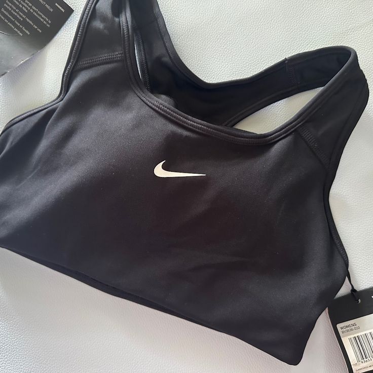 Brand New. Xs. Nike Volleyball, Volleyball Knee Pads, Nike Headbands, Nike Spandex, Nike Tempo, Athletic Clothes, Women’s Soccer, Nike Pro Combat, Nike Socks