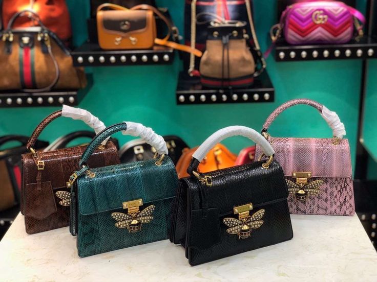 Gucci Queen Margaret leather handbag 476541 Queen Margaret, Gucci Crossbody Bag, Gucci Purse, Gucci Tote Bag, Gucci Crossbody, Classic Backpack, Louis Vuitton Shoulder Bag, Handbags Online, Gucci Bags