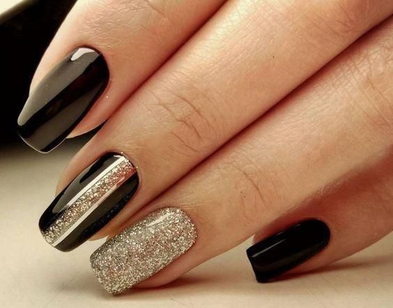 Tape Nail Designs, Nailart Ideas, Purple Glitter Nails, Gold Nail Polish, Fall Gel Nails, New Nail Designs, Silver Nail, Gold Nail, Super Nails