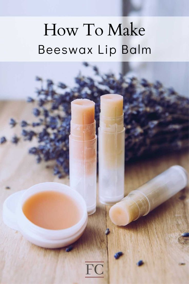 Beeswax lip balm in tubes and in lip balm tins with lavender in the background Beeswax Lip Balm Recipe, Bees Wax Lip Balm, Chapstick Recipe, Beeswax Diy, Beeswax Recipes, Bug Bite Relief, Homemade Lip Balm Recipe, Wax Lips, Lip Balm Recipe