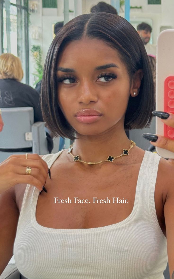 Chin Bob Black Women, Reddish Brown Bob Haircut, French Bob Haircut Black Woman, Layered Bob Natural Hair Black Women, Bob Inspo Black Women, Black Women Relaxed Hairstyles, Relaxed Hair Bangs, Glueless Bob Wig, Bob Cut On Black Women